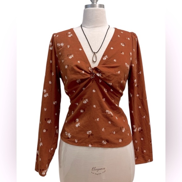 ABERCROMBIE & FITCH- Elegant Rust Floral 🌻 Women's Top - Picture 1 of 9